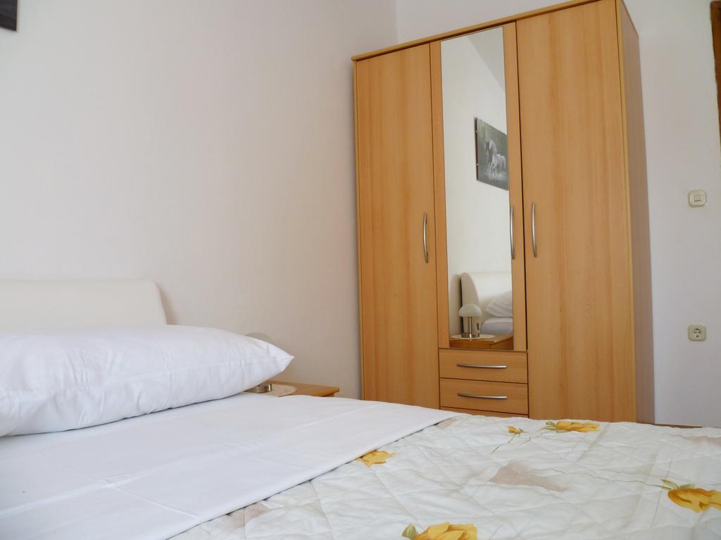 Apartments Sanda Tribunj Трибунь Экстерьер фото