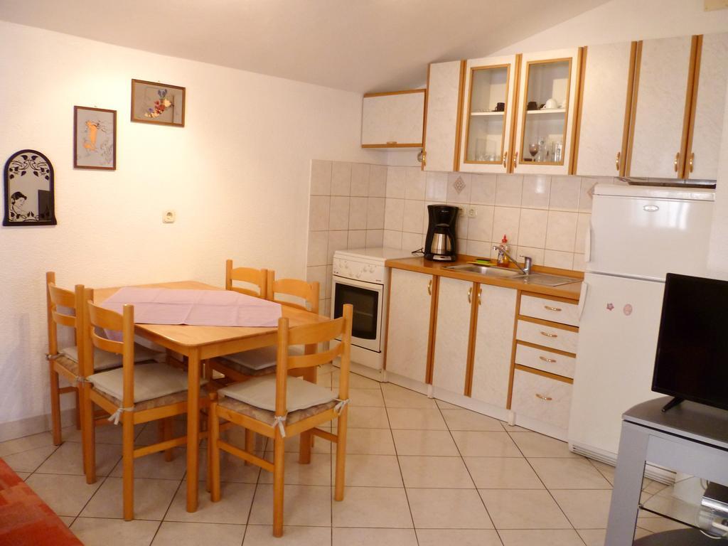 Apartments Sanda Tribunj Трибунь Экстерьер фото