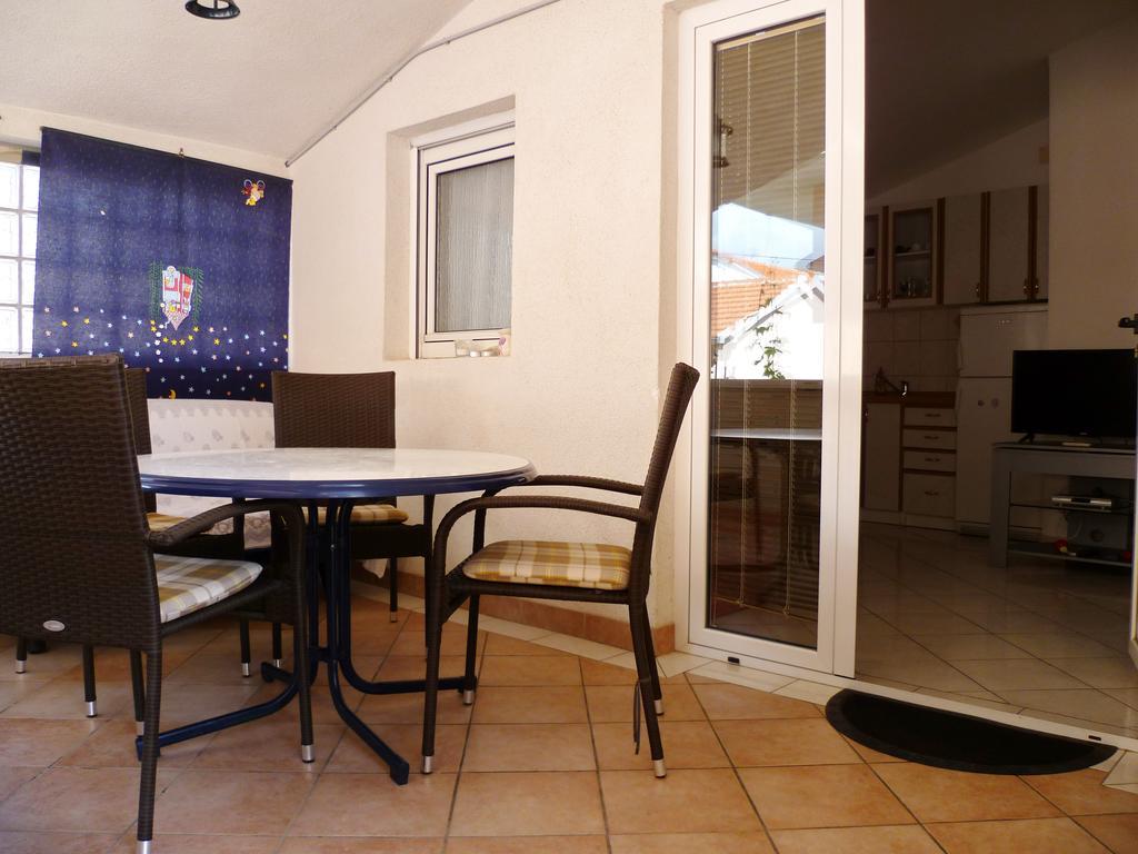 Apartments Sanda Tribunj Трибунь Экстерьер фото