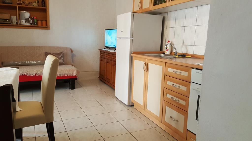 Apartments Sanda Tribunj Трибунь Экстерьер фото