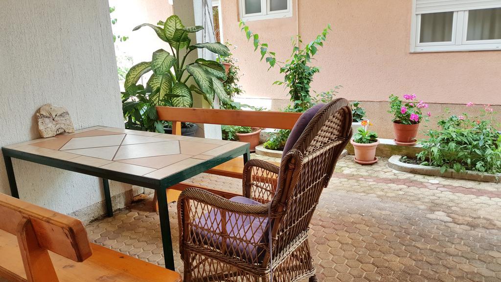 Apartments Sanda Tribunj Трибунь Экстерьер фото